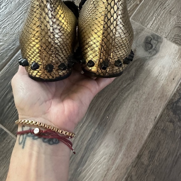 Jeffrey Campbell Slip on Pointy Barnett Gold Croco Shoes with Studs | - Picture 2 of 6